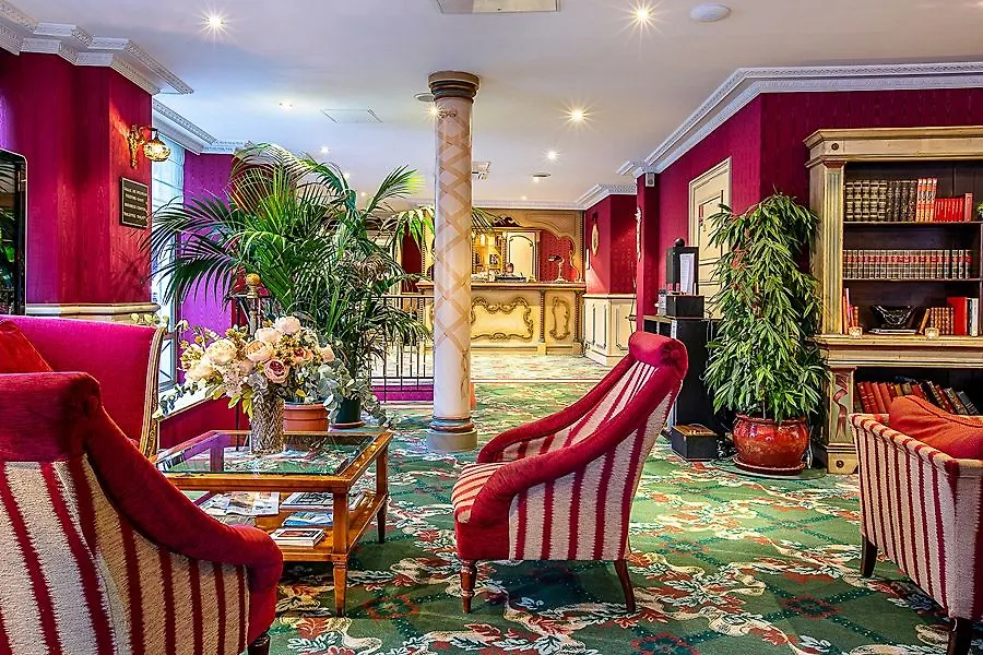 Maison Eugenie Hotell 4*